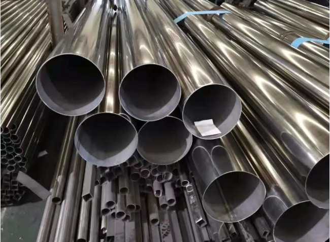 304/201 Stainless Steel Pipe/Round/Seamless Steel Pipe/Welded